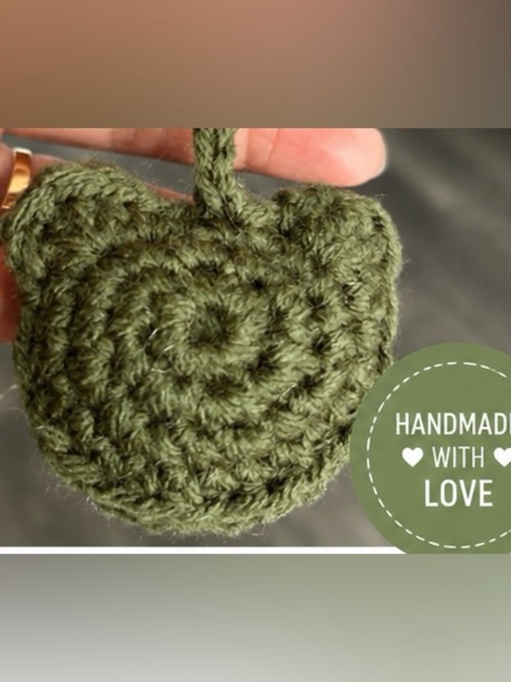 Handmade Crochet Frog Keychain / Bag Charm 💚 - Picture 3 of 5